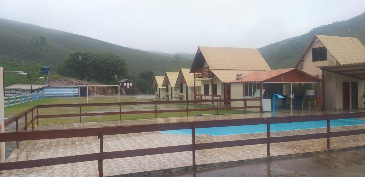 Pousada Recanto Feliz Carvalhos Mg Εξωτερικό φωτογραφία