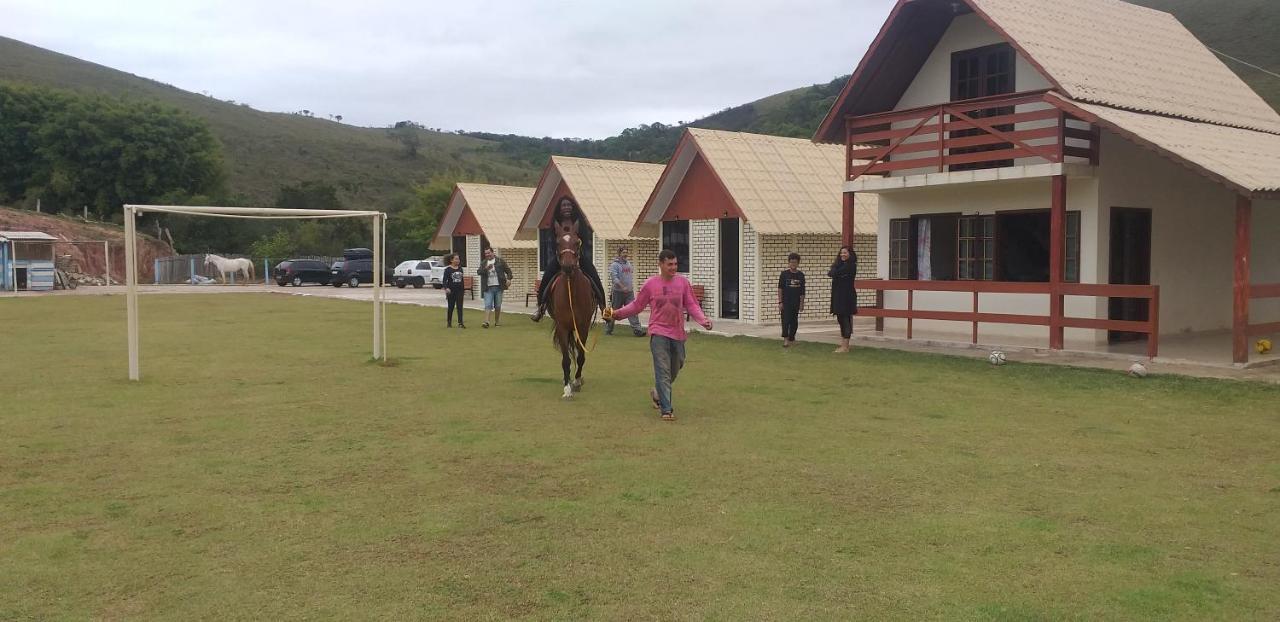 Pousada Recanto Feliz Carvalhos Mg Εξωτερικό φωτογραφία